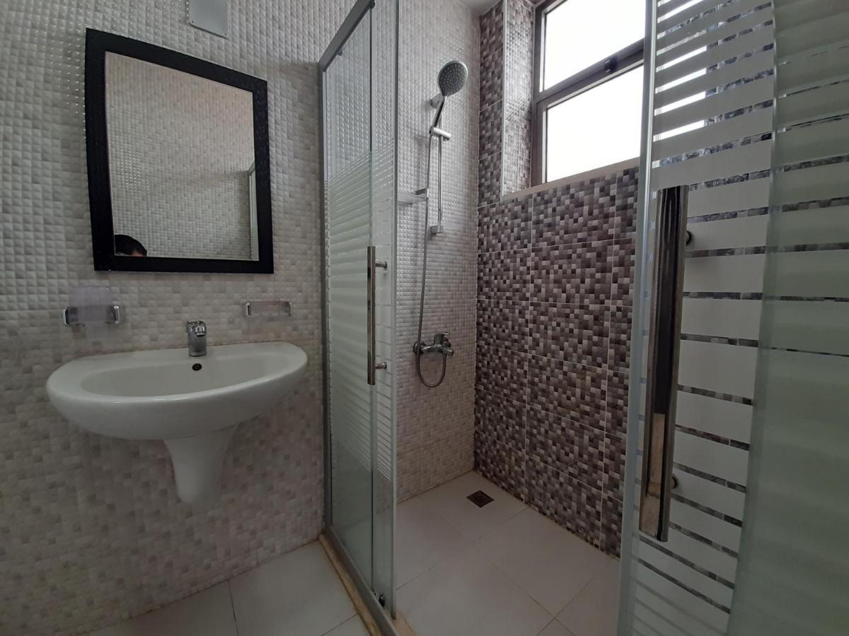Furnished Apartments Near Mcdonald'S Al-Madina Al-Monawara St Amman Dış mekan fotoğraf